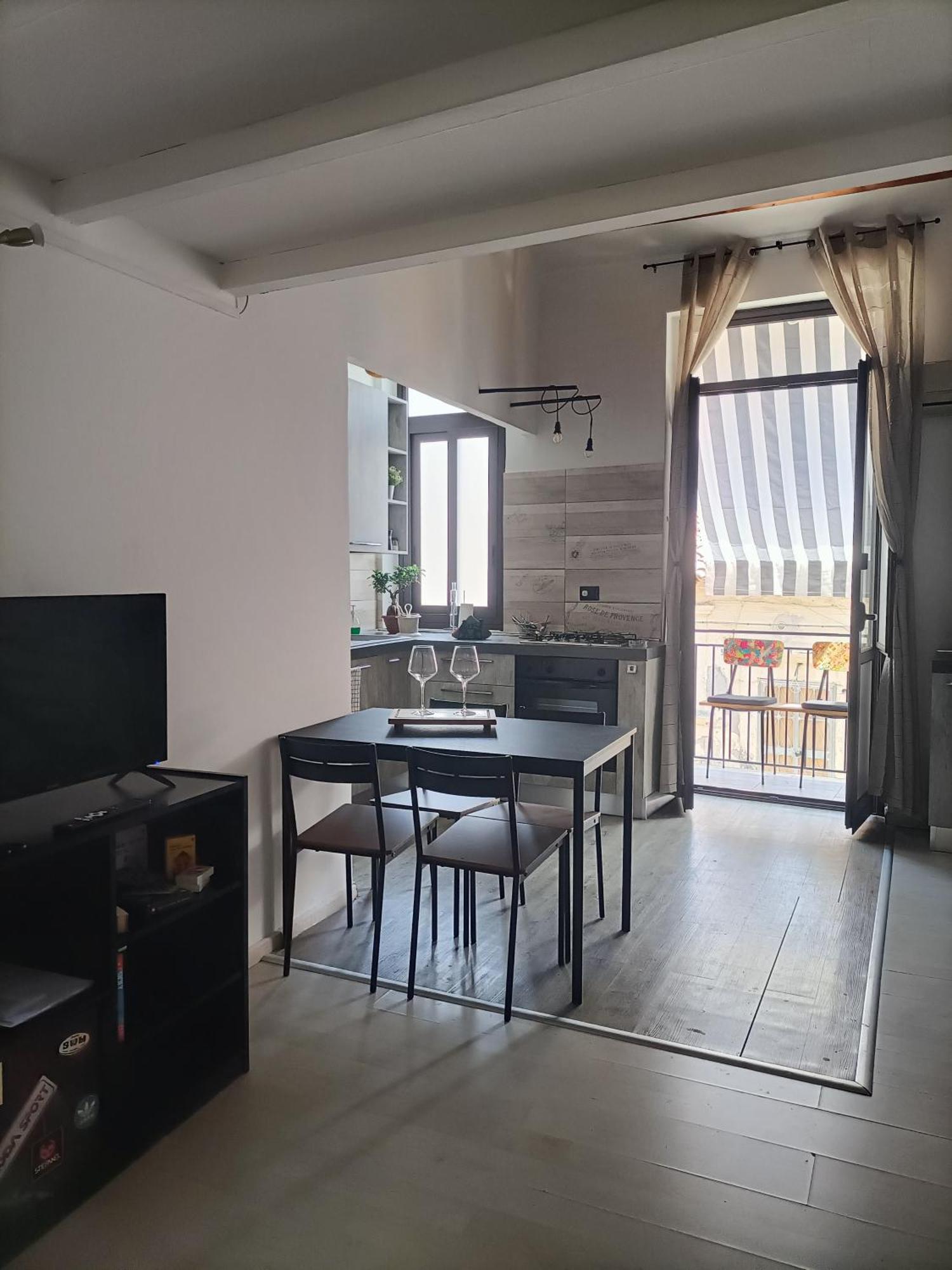 Maison 61 * Катания